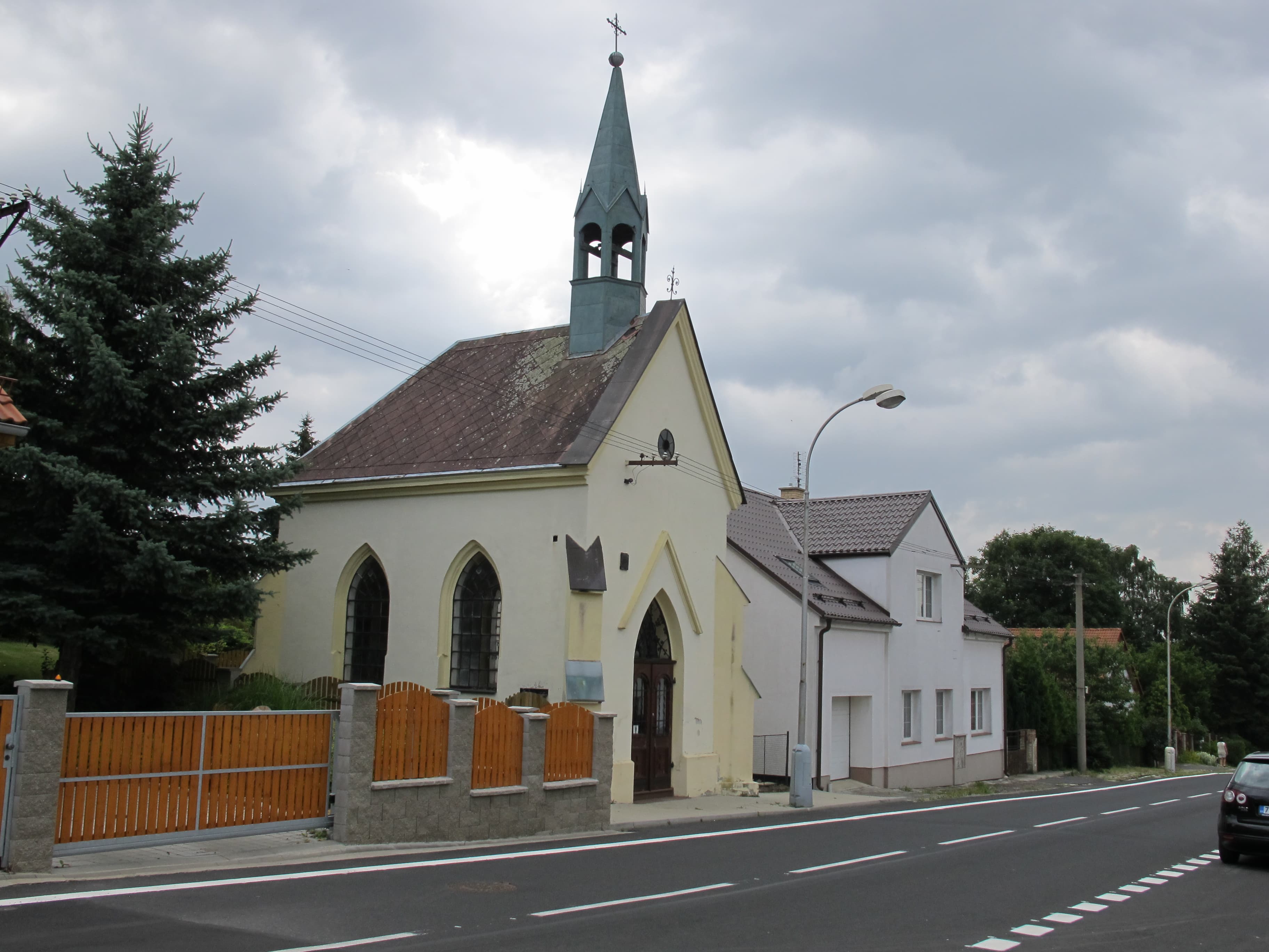 Oprám